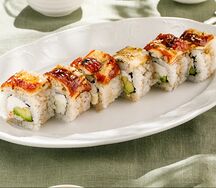 Ролл с угрем и сливочным крабом
