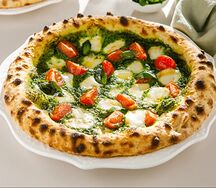 Пицца Поло и песто