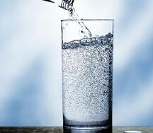 Вода газированная