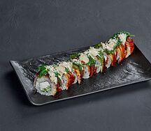 Ролл с угрем и чукой