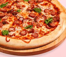 Пицца с Охотничьими колбасками