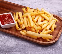 Картофель фри с соусом