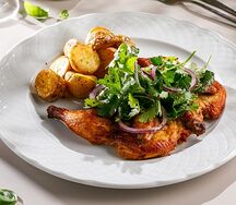 Цыпленок на гриле с печеным картофелем