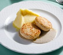 Котлеты из индейки с картофельным пюре