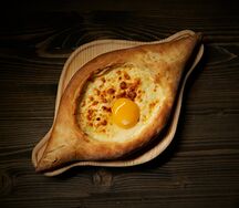 Хачапури по-аджарски