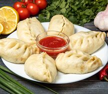 Манты дрожжевые с джусаем