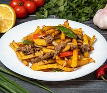 Картошка фри с мясом