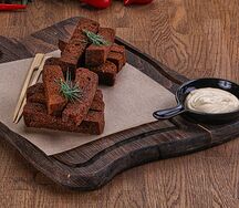 Гренки чесночные