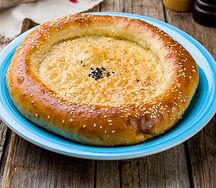 Лепёшка с кунжутом