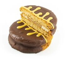 Вупи-пай Банан и соленая карамель