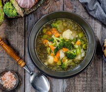 Легкий суп с овощами