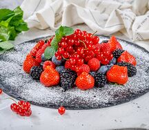 Садовые ягоды в ассортименте