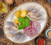 Селедочка по-русски с картофелем