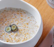 Каша овсяная на молоке