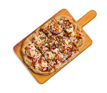 Пицца тунец и лук