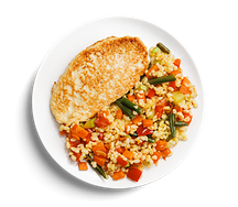 Куриный биточек с булгуром с овощами