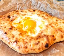 Хачапури по-аджарски