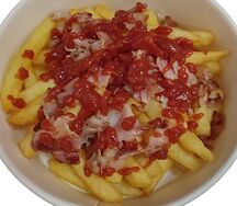 Картофель фри с беконом