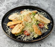 Цезарь с курицей