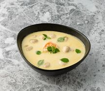 Том кха