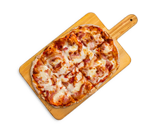 Пицца маргарита с беконом