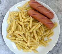 Сосиски с гарниром