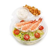 Салат Цезарь с тигровыми креветками