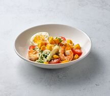 Салат Цезарь с креветками