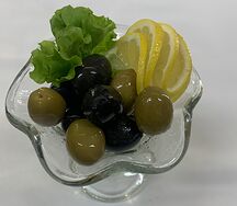 Маслины и оливки большие