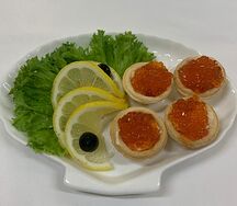 Икорка красная зернистая в тарталетке