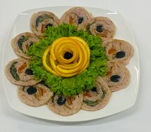 Рулет домашний куриный