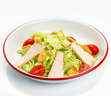 Салат цезарь с курицей