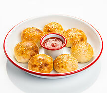 Пицца-болл с колбасками и сыром 12 шт