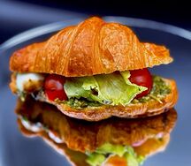 Фуд-бокс Круассаны с моцареллой М