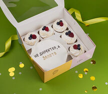 Бенто-торт с капкейками Не директор, а золото