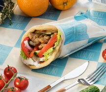 Пита с курицей и овощами