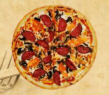 Пицца фирменная