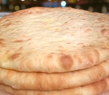 Осетинский пирог с капустой и грецким орехом