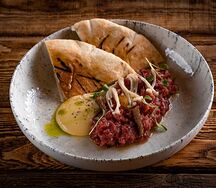 Тартар из мраморной говядины