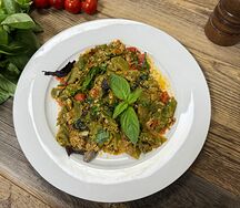 Фасоль, тушённая с овощами по-домашнему