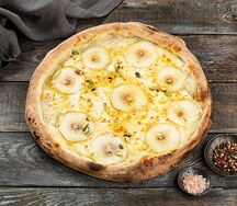 Груша с сыром горгонзола
