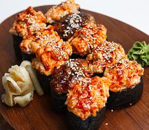 Суши запечённая креветка