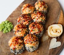 Запечённый ролл с курицей