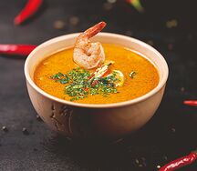 Том Ням с креветками