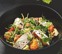 Салат с подкопченым цыпленком 