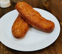 Жареный пирожок с картошкой