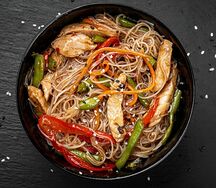 Фунчоза со свининой терияки