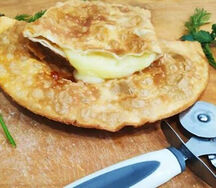 Чебурек с сыром