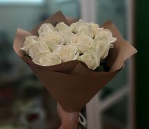 Букет из 15 белых роз