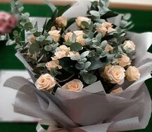 Букет из кустовых роз Нежный шелест